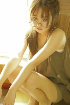 紧身超短裙女教师2
